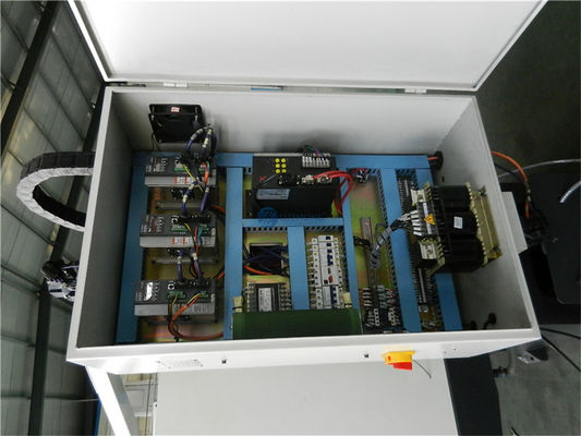3 Achse vertikaler kundenspezifischer Cnc, der XK7125 mahlt