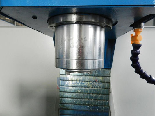 VERTIKALE Feuergebührenfräsmaschine XH7125 CNC