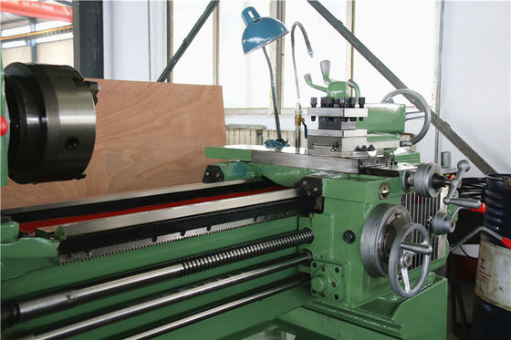 Mini-Drehendrehbank der CNC-Metalldrehbank-CA6140