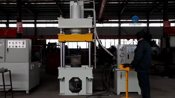 YQ32-200 chinesische drei Spalten-hydraulische Presse-Maschine der Strahln-vier