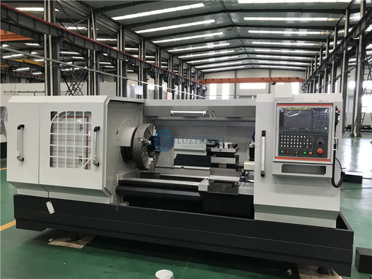 Großes Schwingen CNC-Rohr, das Drehbank-Maschinen-Metall der Drehbank-QK1325 verlegt, drechselt den Cnc-Rohr-Durchzug